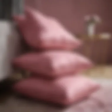 Combining pink cushion covers with various interior styles